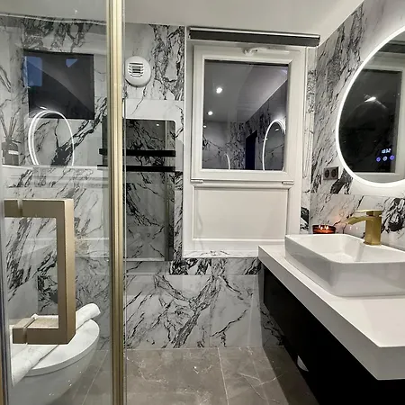 Auguste Comte - Avec Balcon - Coeur De 아파트