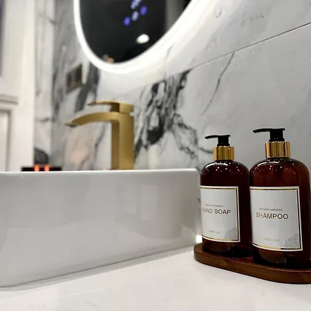 Auguste Comte - Avec Balcon - Coeur De Apartment Dijon