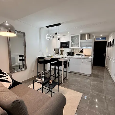 Auguste Comte - Avec Balcon - Coeur De Apartment