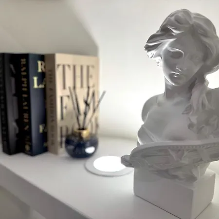 Auguste Comte - Avec Balcon - Coeur De