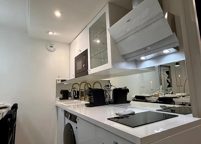 アパート Auguste Comte - Avec Balcon - Coeur De ディジョン