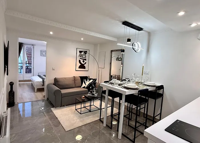 Auguste Comte - Avec Balcon - Coeur De