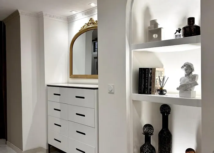 アパート Auguste Comte - Avec Balcon - Coeur De