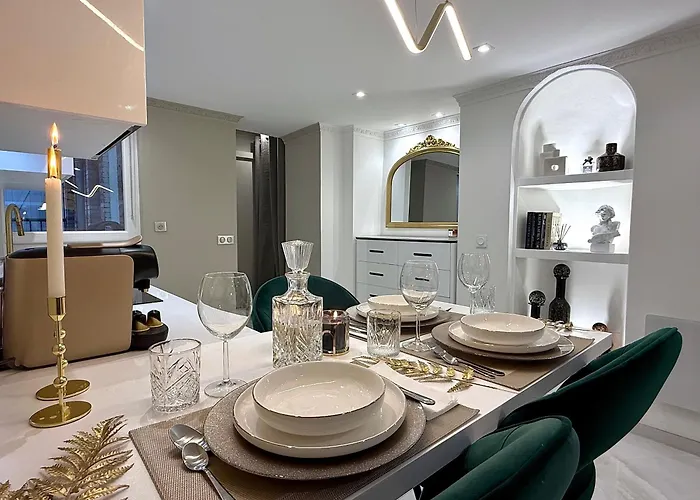 アパート Auguste Comte - Avec Balcon - Coeur De *