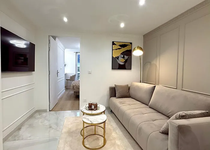 アパート Auguste Comte - Avec Balcon - Coeur De ディジョン